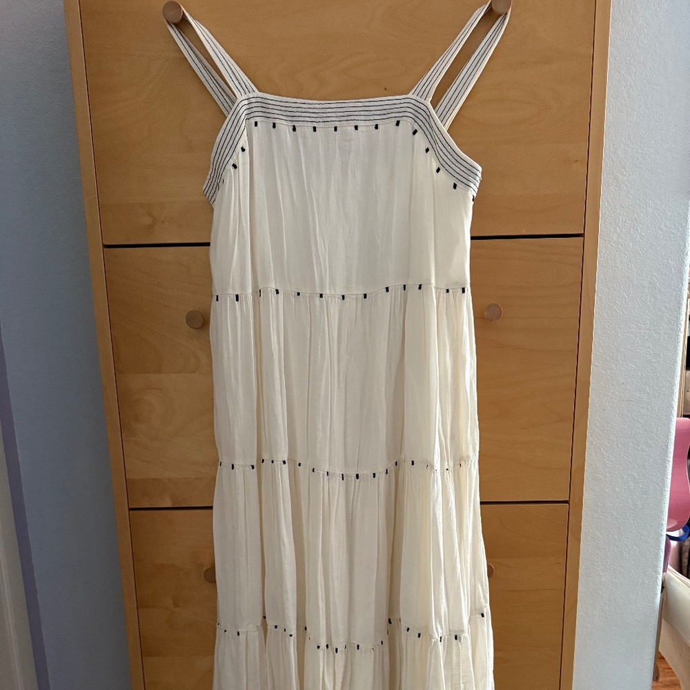 Cream colored Old Navy Dress